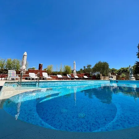 Apartman Gorana With Swimming Pool
